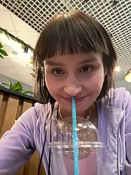 bigbabykiki online show from December 2024 12:49:02 PM