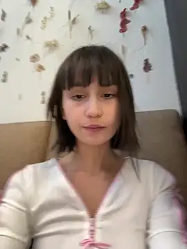 bigbabykiki online show from February 2025 06:44:02 AM