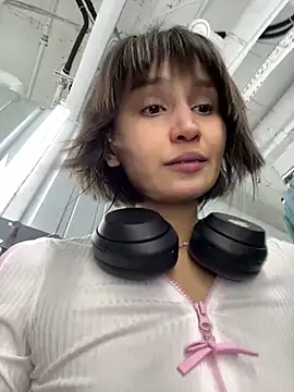 bigbabykiki online show from February 2025 05:13:02 AM