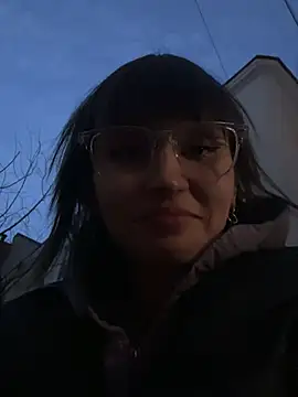 bigbabykiki online show from March 2025 04:22:02 PM