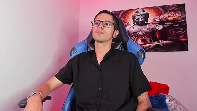 Snapshot of Ethan_Sai___ chatting on February 2025 05:58:02 PM Ethan Sai online show from February 2025 05:58:02 PM