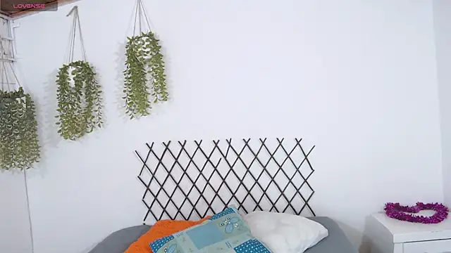 karla charloby online show from October 2025 02:58:02 PM