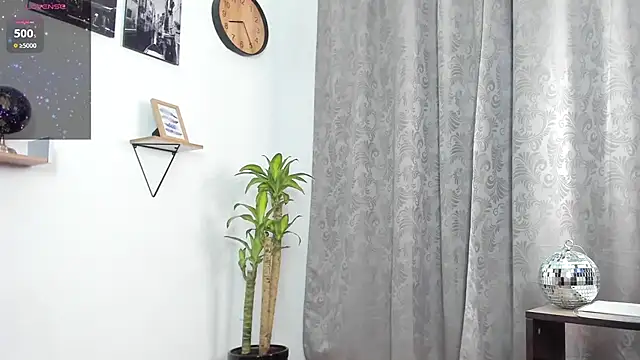 Snapshot of SophieBaker__ chatting on November 2025 01:27:02 AM SophieBaker online show from November 2025 01:27:02 AM