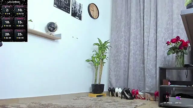 SophieBaker   online show from February 2026 01:53:02 AM