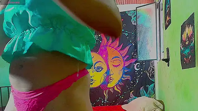 Snapshot of Angel-dust09 chatting on February 2025 08:11:02 PM Angel-dust09 online show from February 2025 08:11:02 PM