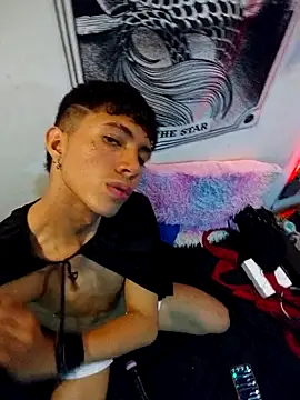 Justyn Ross online show from November 2025 03:53:02 AM