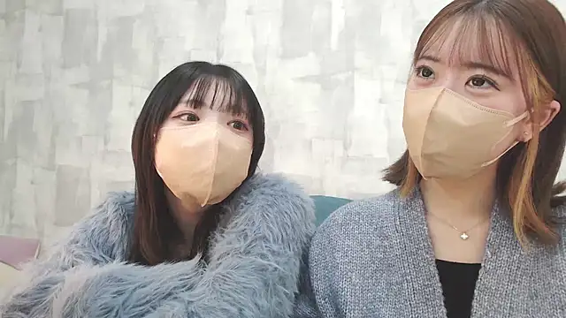 LOVE MOMO LOVE online show from January 2025 11:33:02 AM