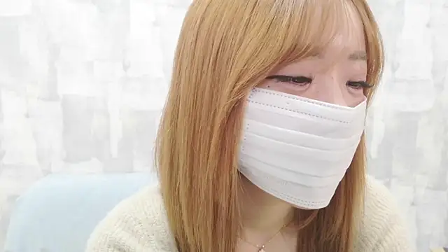 LOVE MOMO LOVE online show from March 2026 11:58:01 AM