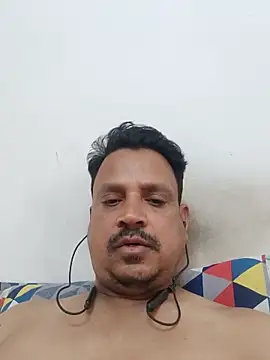 Snapshot of Raj1043 chatting on February 2025 09:21:02 AM Raj1043 online show from February 2025 09:21:02 AM