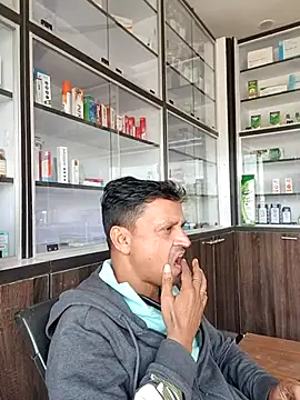 Raj1043 online show from November 2025 05:19:02 AM