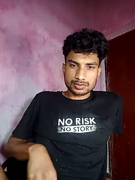 Joi580 online show from March 2026 06:41:02 PM