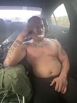 Snapshot of EatMyCake831 chatting on December 2024 08:14:02 PM EatMyCake831 online show from December 2024 08:14:02 PM