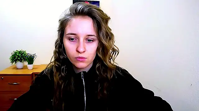 Snapshot of _Nicole_new chatting on February 2025 12:16:01 PM  Nicole new online show from February 2025 12:16:01 PM