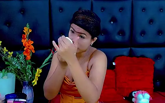 Isalombardi online show from February 2026 02:59:01 AM