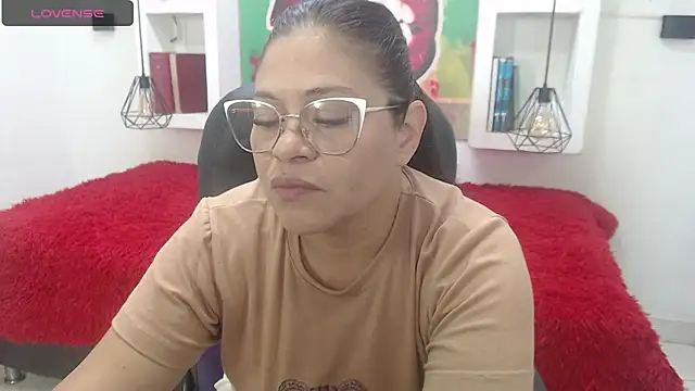 Snapshot of sexy_lady_0 chatting on September 2025 11:48:01 AM sexy lady 0 online show from September 2025 11:48:01 AM