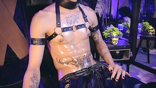 DemonKush-- online show from October 2025 12:38:01 AM