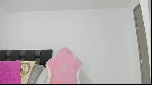 Snapshot of SabaBrown chatting on December 2024 03:38:02 AM SabaBrown online show from December 2024 03:38:02 AM