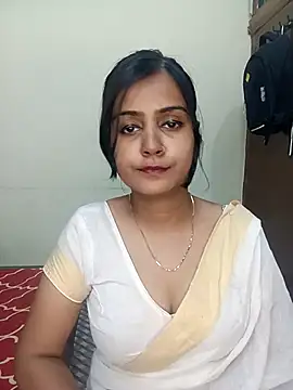 Snapshot of Miss-Riyasingh chatting on April 2026 05:34:01 PM Miss-Riyasingh online show from April 2026 05:34:01 PM