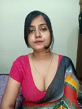 Snapshot of Miss-Riyasingh chatting on April 2026 05:52:01 PM Miss-Riyasingh online show from April 2026 05:52:01 PM