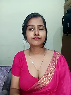 Snapshot of Miss-Riyasingh chatting on May 2026 05:07:01 PM Miss-Riyasingh online show from May 2026 05:07:01 PM