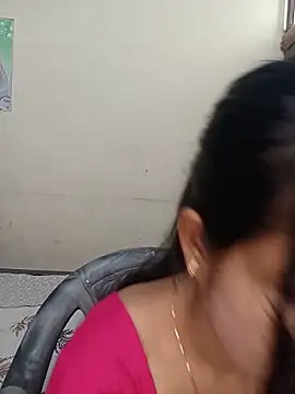 Snapshot of Miss-Riyasingh chatting on May 2026 04:19:01 AM Miss-Riyasingh online show from May 2026 04:19:01 AM