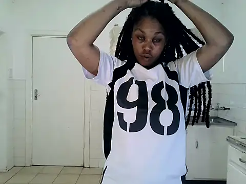 Snapshot of ReginaStar16 chatting on July 2026 02:32:02 PM ReginaStar16 online show from July 2026 02:32:02 PM