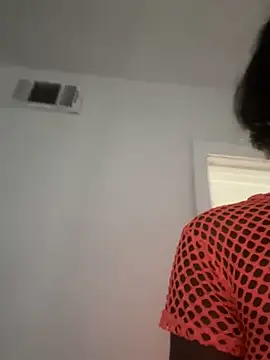 honeybrow online show from December 2024 08:57:02 PM