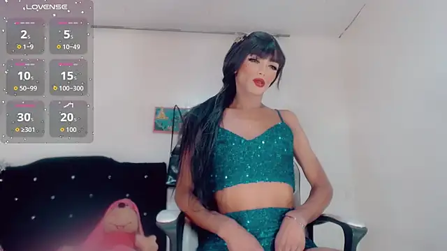 Oriana braom online show from November 2025 07:18:02 PM