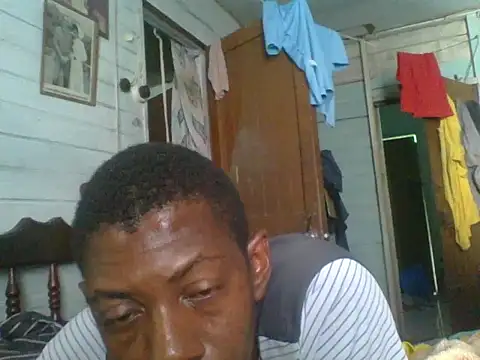Snapshot of PELOVER chatting on September 2025 09:36:01 PM PELOVER online show from September 2025 09:36:01 PM