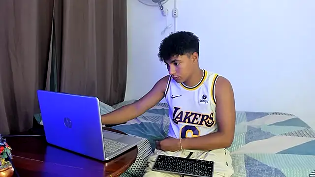 jonmaykolrose online show from January 2025 11:38:01 PM
