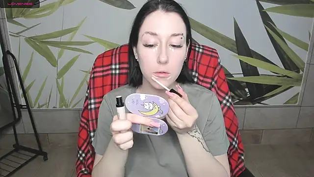 adell berry online show from February 2025 02:09:02 AM