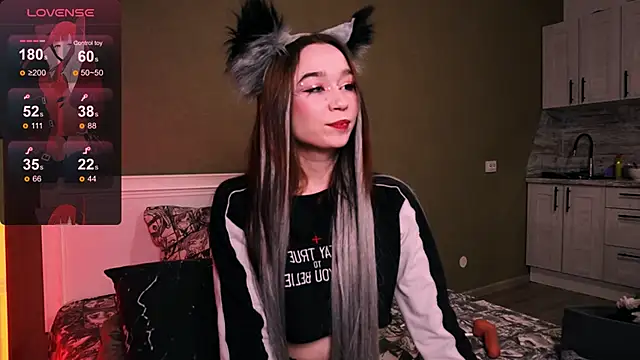 Kimiko   online show from October 2025 06:19:02 PM