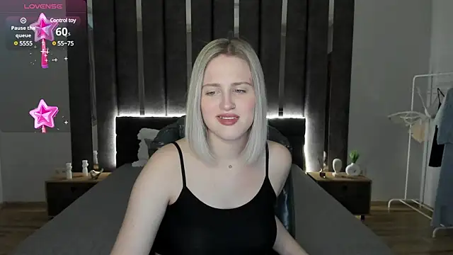 Snapshot of _Sarah_Soul_ chatting on January 2025 03:52:01 AM Sarah Soul online show from January 2025 03:52:01 AM