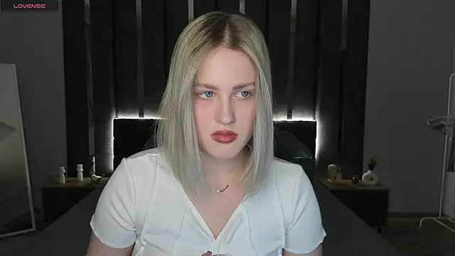 Snapshot of _Sarah_Soul_ chatting on February 2025 12:42:01 AM Sarah Soul online show from February 2025 12:42:01 AM