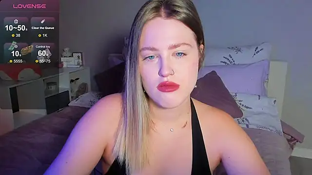 Snapshot of _Sarah_Soul_ chatting on October 2025 12:19:01 AM Sarah Soul online show from October 2025 12:19:01 AM