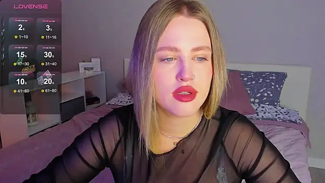 Snapshot of _Sarah_Soul_ chatting on October 2025 12:11:02 AM Sarah Soul online show from October 2025 12:11:02 AM