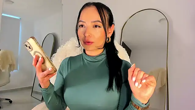 Snapshot of alexa_tobar chatting on July 2026 08:22:02 PM alexa tobar online show from July 2026 08:22:02 PM
