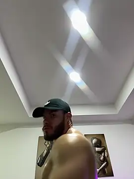 garageboy94 online show from January 2025 09:48:01 AM
