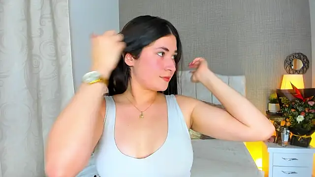 ValeryLovee online show from February 2026 02:43:01 AM