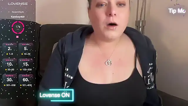 NaughtyWifeUK online show from March 2025 08:53:02 PM