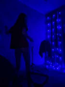 Starry Siren online show from November 2025 05:42:01 PM