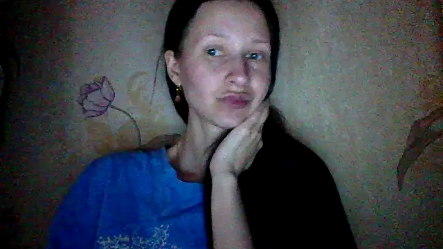 Snapshot of Starry_Siren chatting on May 2026 05:21:02 PM Starry Siren online show from May 2026 05:21:02 PM
