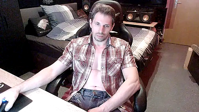 dreamwallker21 online show from July 2026 06:26:02 PM