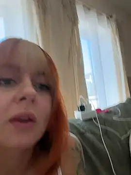 Snapshot of ObviouslyPeachy chatting on May 2026 11:26:02 AM ObviouslyPeachy online show from May 2026 11:26:02 AM