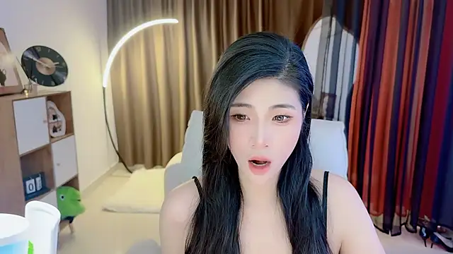 Snapshot of Vaidurya-Yolo chatting on June 2026 01:10:01 PM Vaidurya-Yolo online show from June 2026 01:10:01 PM