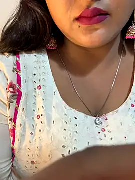 Ayesha mahi online show from October 2025 05:11:02 PM