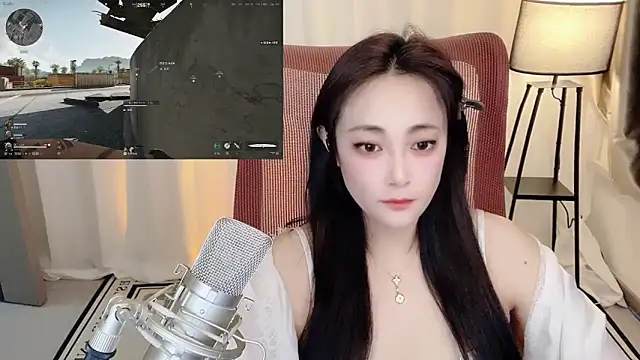 Daisy-77 online show from May 2026 12:44:01 PM