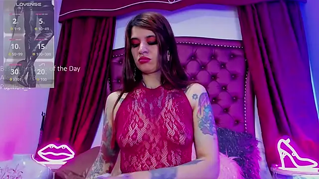 Maddissonlove online show from October 2025 01:19:01 PM