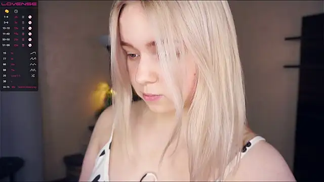 ZaraCreedon online show from March 2025 10:21:01 PM