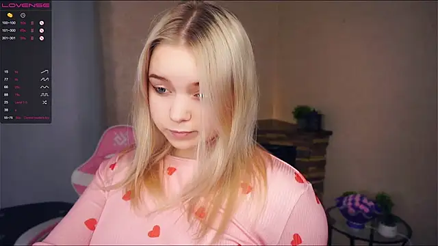 ZaraCreedon online show from March 2025 07:11:02 PM